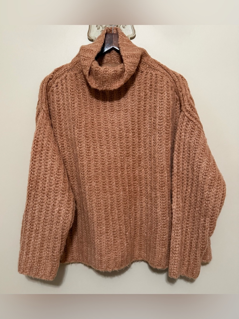 NWOT Free People Chunky Cowl Neck Wool-Blend Sweater Sz S (Oversized)